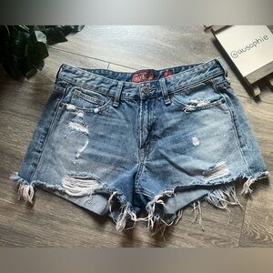 Lucky Brand Distressed Cut Off Frayed Hem Jean Shorts. Size 6 / 28